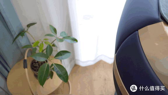让下班后的疲惫一扫而光,你只需要一款好的按摩椅!