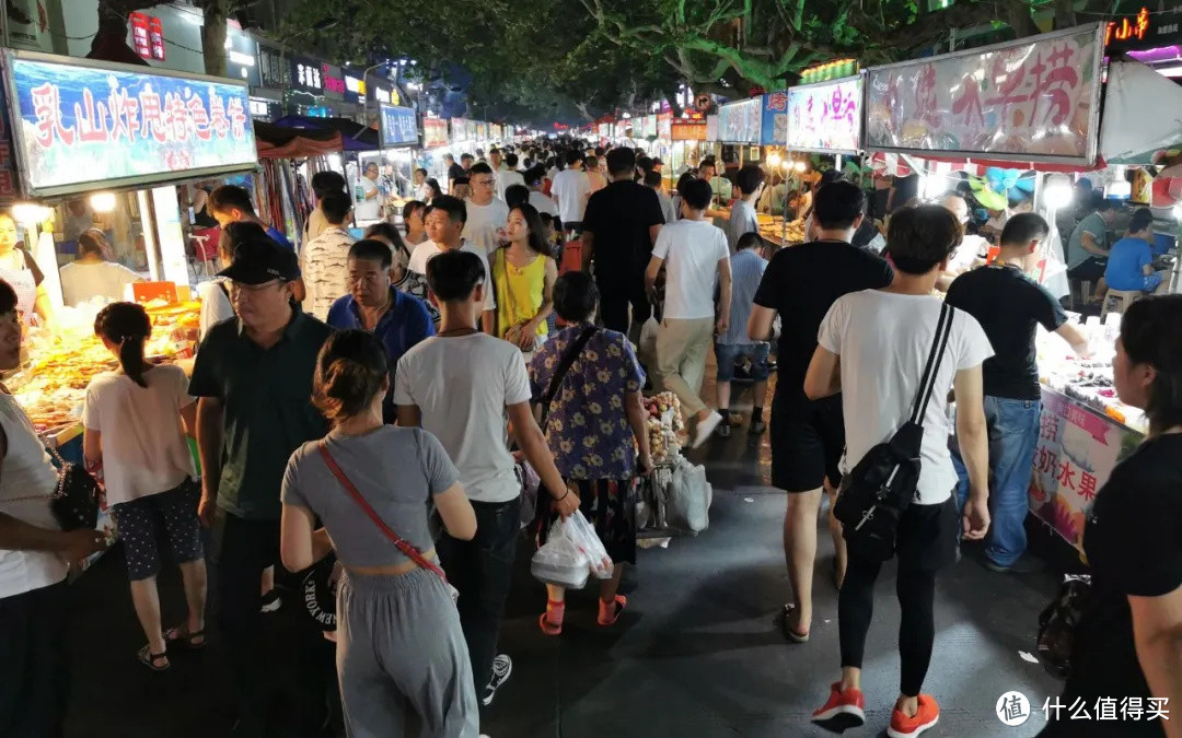 去过三次青岛都没注意到的隔壁小城，海鲜能鲜到人一激灵！