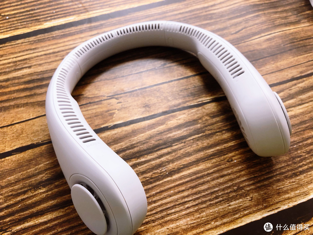 开箱系列篇四十销量破万3d环绕风高续航几素无叶挂脖风扇真清凉