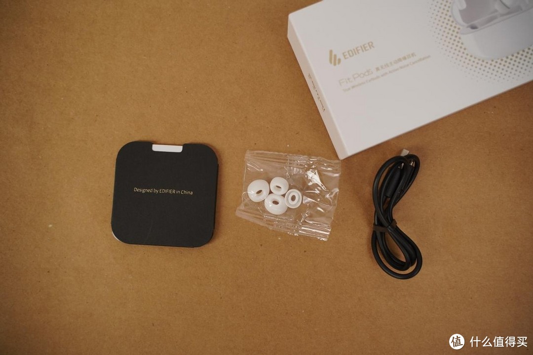 抱歉,找不到同价位比它还能打的——漫步者FitPods降噪蓝牙耳机