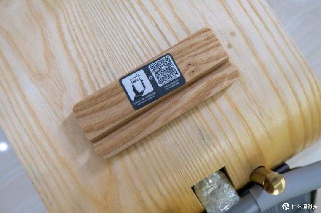 赤兔HUAWEI HiLink划船器体验:视频教学轻松上手,高效锻炼全身