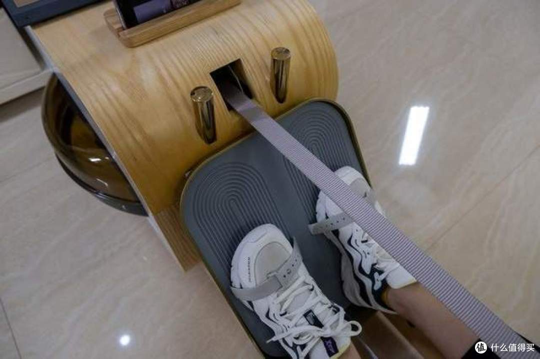 赤兔HUAWEI HiLink划船器体验:视频教学轻松上手,高效锻炼全身