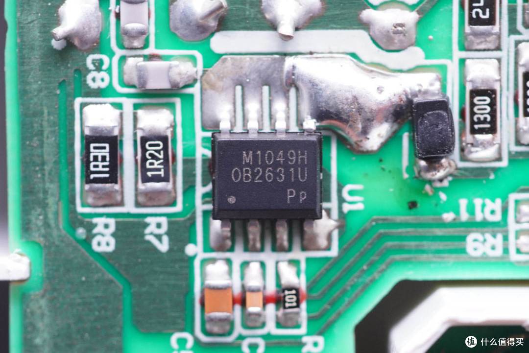拆解报告：ANKER安克18W PD快充英规延长线插座A9136