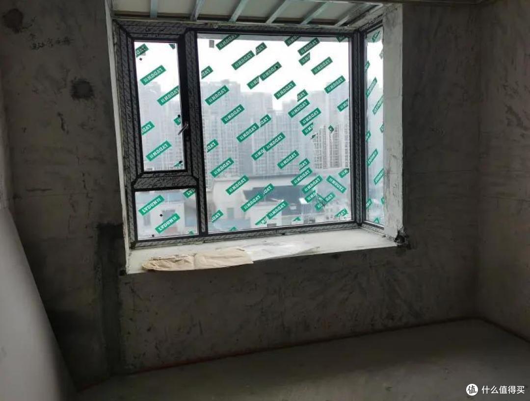 两卫户型听说过,20万柜子做两衣帽间户型见过没,什么水平