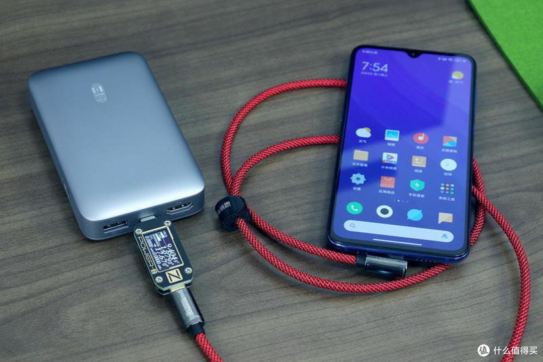 要50W快充,更要4K HDMI扩展:紫米10000mAh多功能移动电源体验