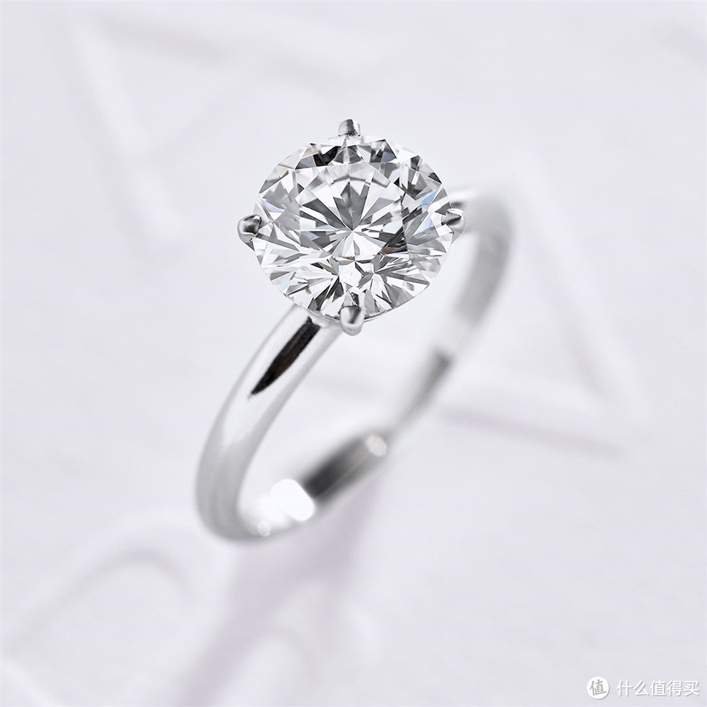 「婚嫁」从“买的起”进阶“买的好”，当璀璨钻石邂逅匠心设计