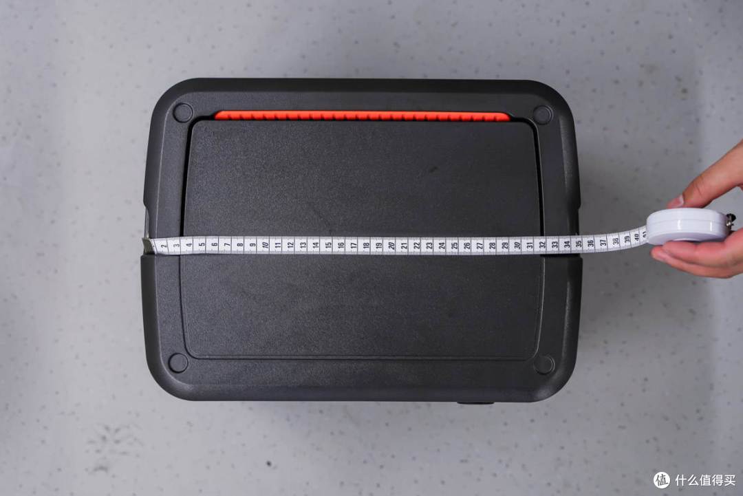 上手电小二户外电源1800W:外出今天用电不用愁,有它就GO了