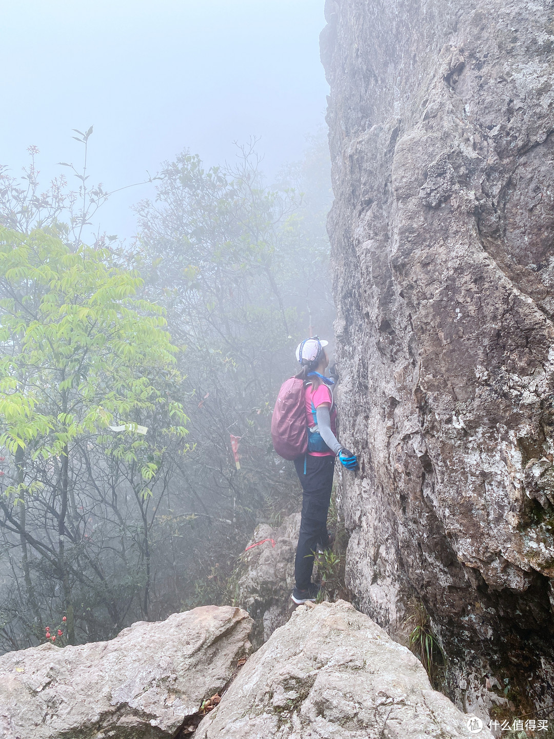 从黑夜到白天，登顶广东“小华山”