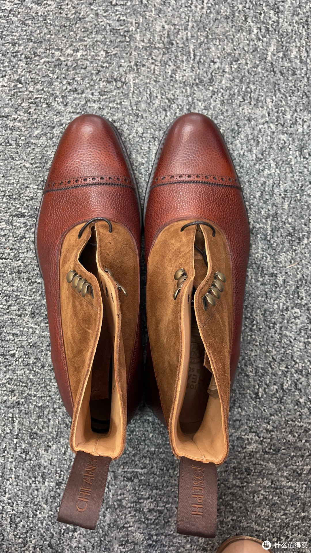 Cheaney 的balmoral boots