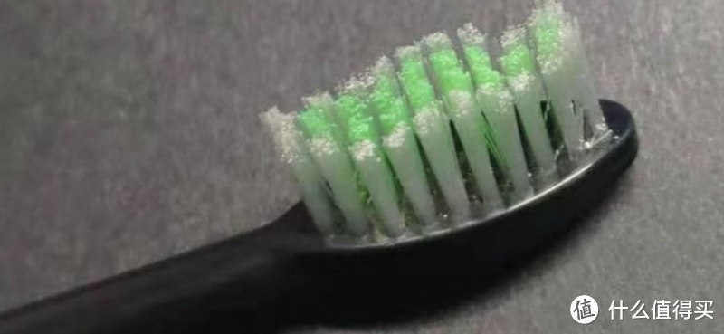 怎样挑选电动牙刷？资深口腔师亲测20款，总结六大挑选技巧 