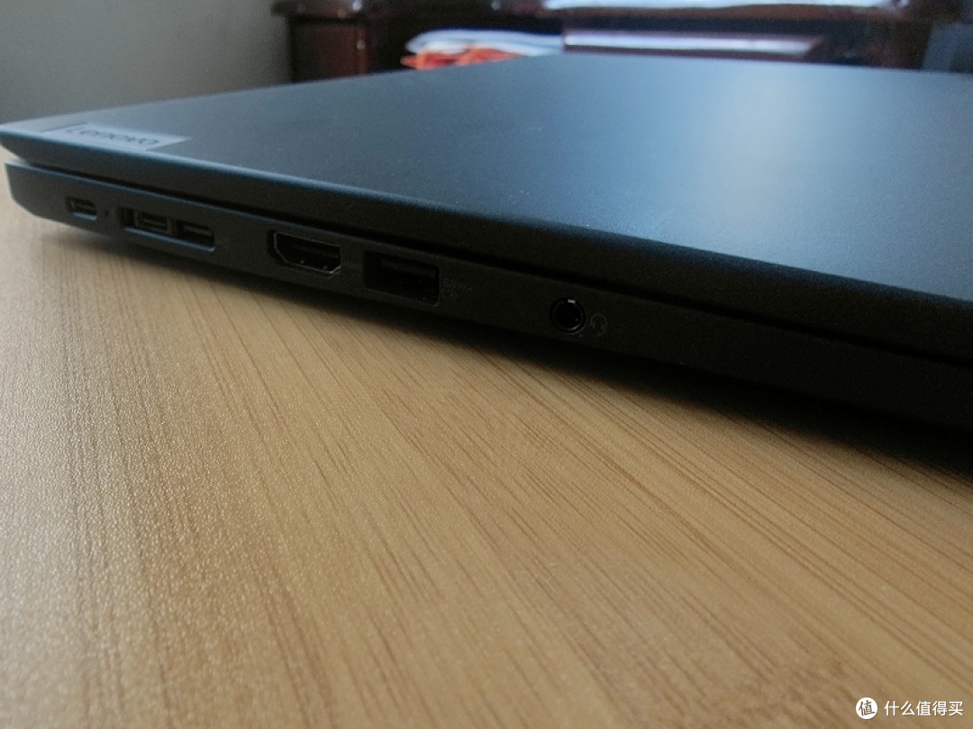 面目一新的先锋——ThinkPad X13 Gen2