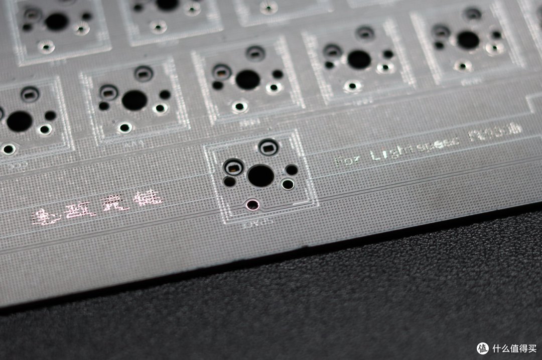 利奥博德FC980M键盘 - G613主控Lightspeed无线双模改造分享
