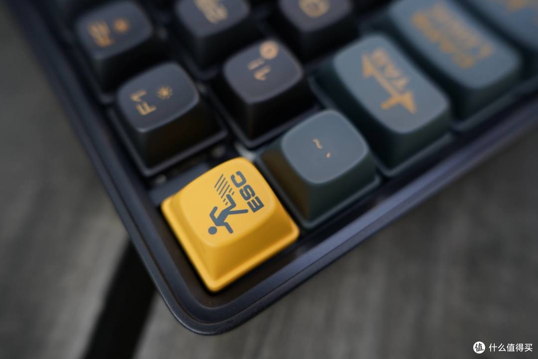 旅行箱键盘，说走就走——洛斐小浪 简单开箱
