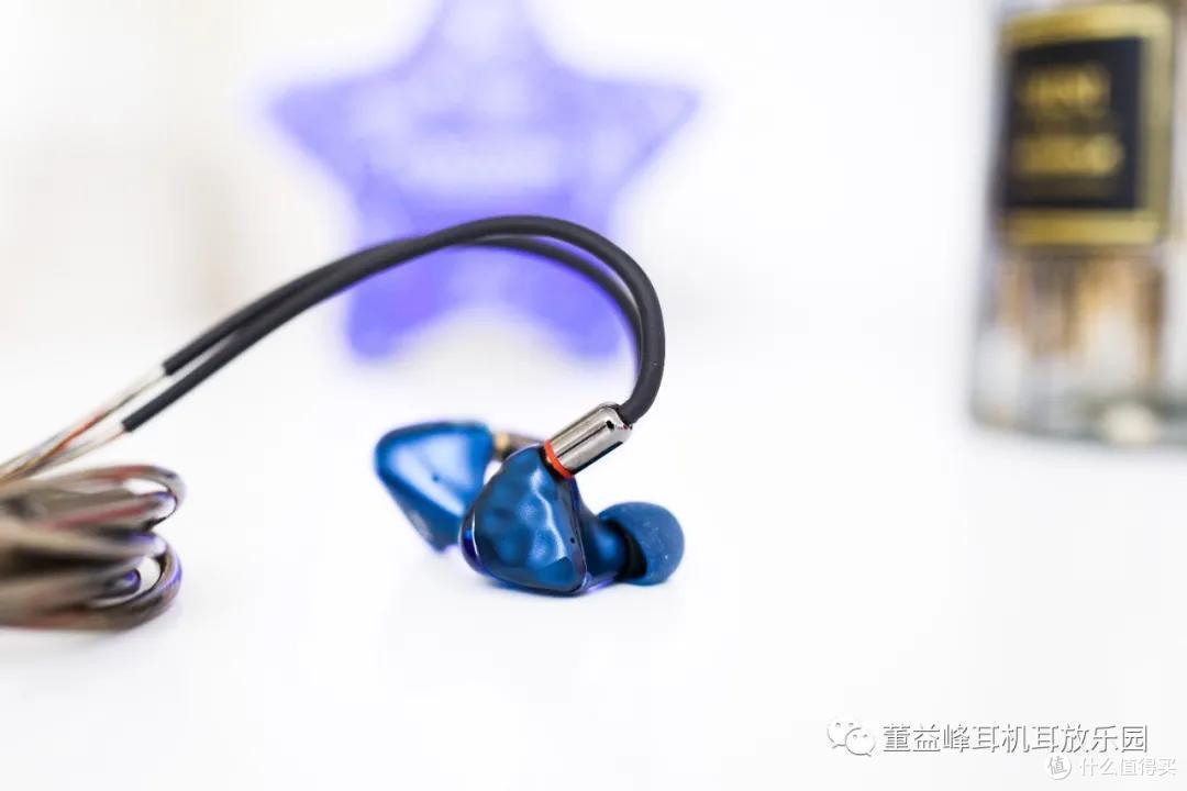 献给你的罗曼蒂克——IKKO OH1s一圈一铁耳塞聆听有感