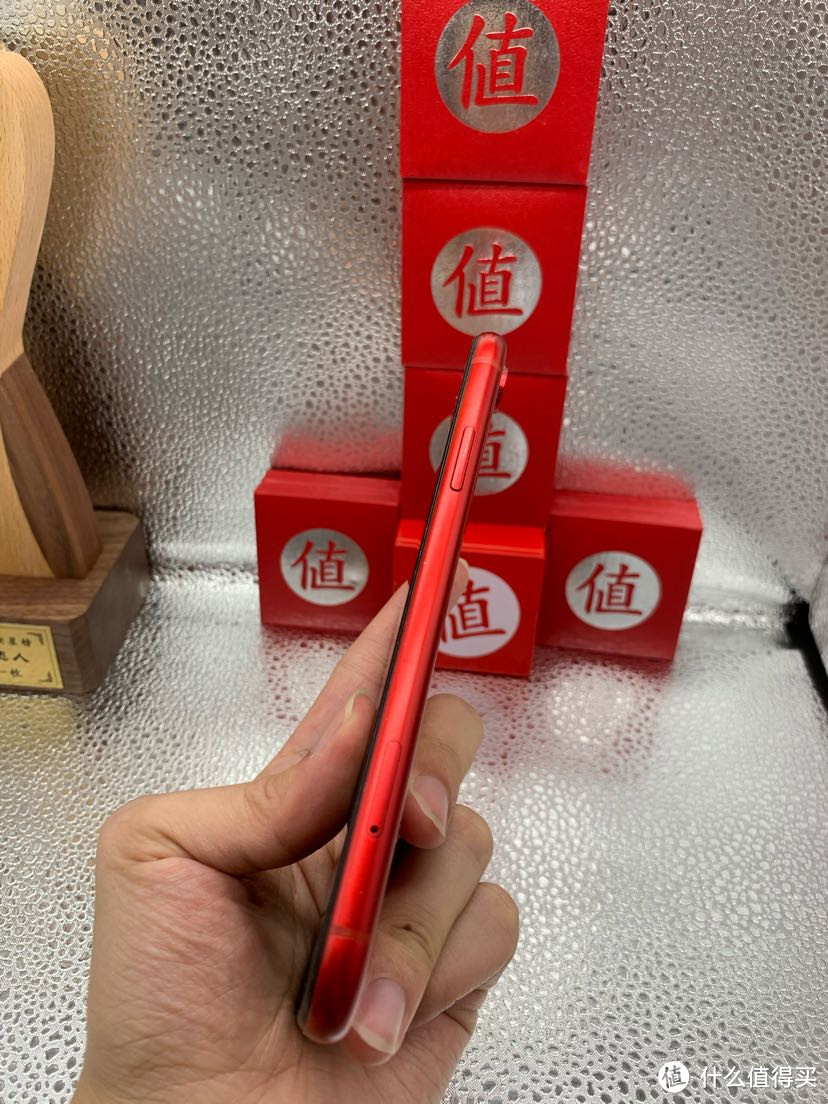 作为一个十几年的果粉,我觉得iPhoneXR最具性价比