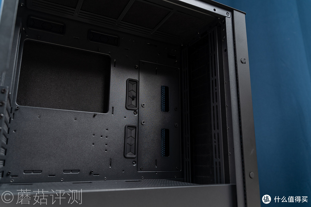 谁的机箱，还不是一个鞋盒呢？爱国者（aigo）YOGO K100防尘降噪版 机箱