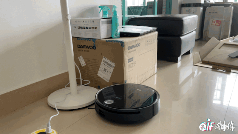 好用与智能化的选择:美的S8扫地机器人、360S1000扫地机器人评测