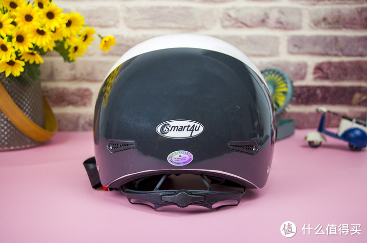 带有蓝牙音箱的安全头盔——Smart4u电动蓝牙头盔