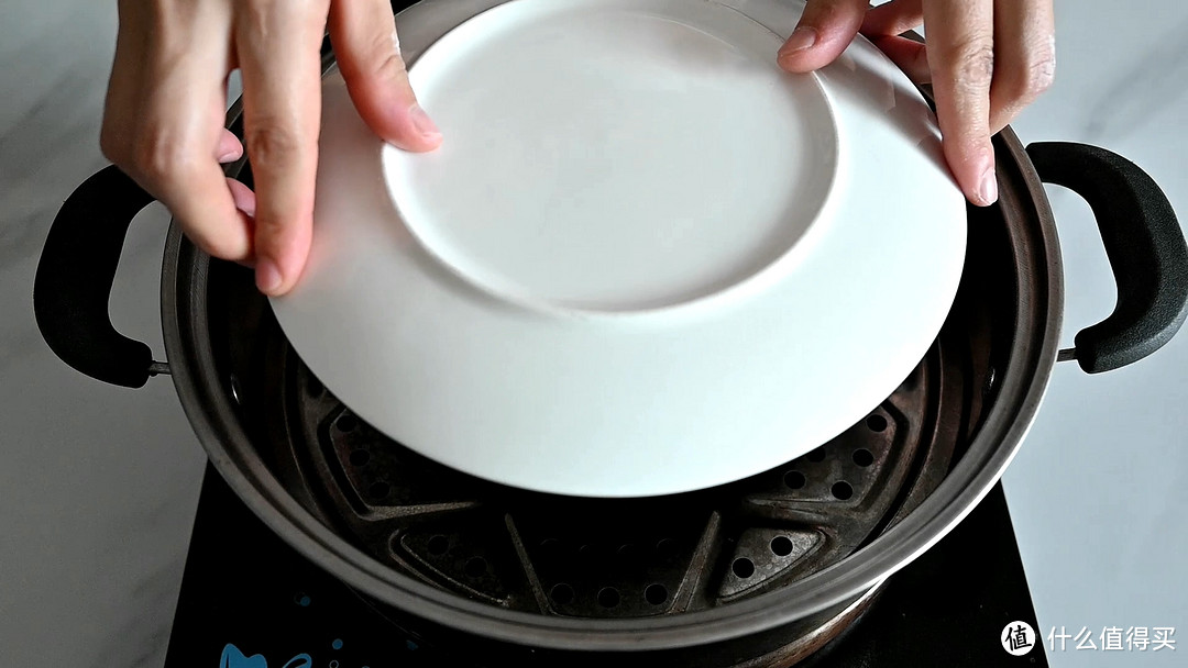 冰皮奶黄月饼,详细步骤,不用烤箱,也能在家做月饼,冰冰凉凉,香而不腻,建议收藏~