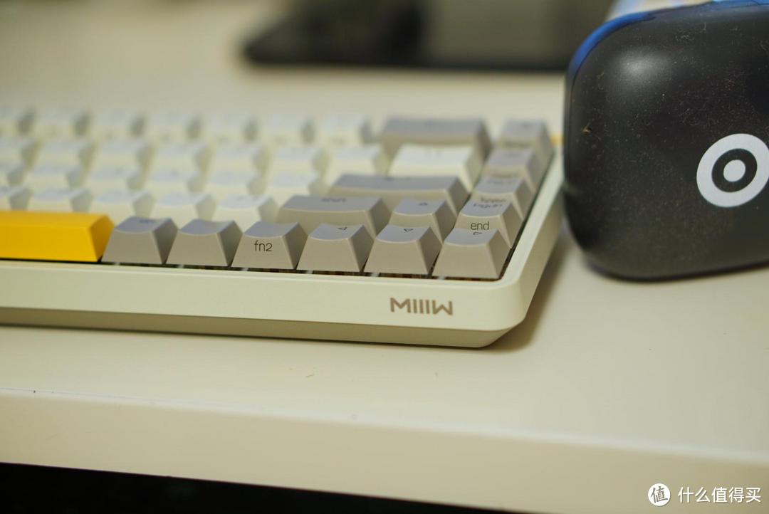 游戏办公都强大-米物ART三模机械键盘