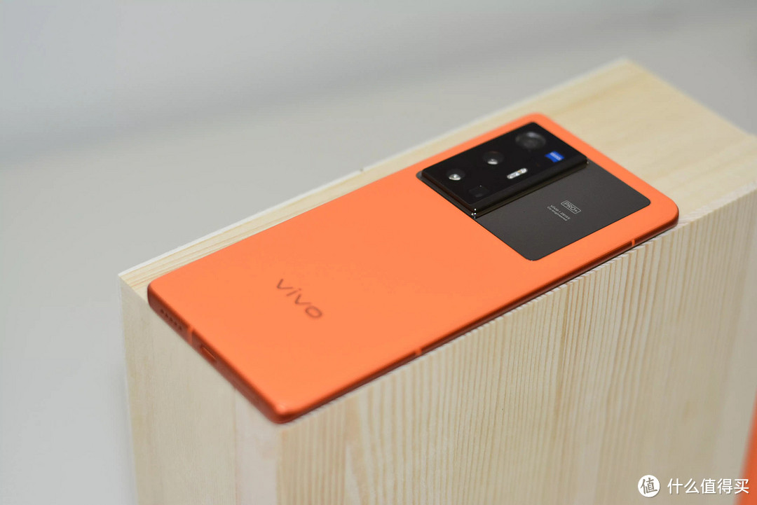 “旅橙”vivo X70 Pro+，不只是吸引，还有“GYDDY”