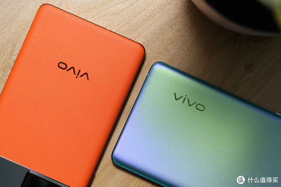 纠结“对”与“贵”?vivo X70 Pro VS Pro+ 你要的对比来了!