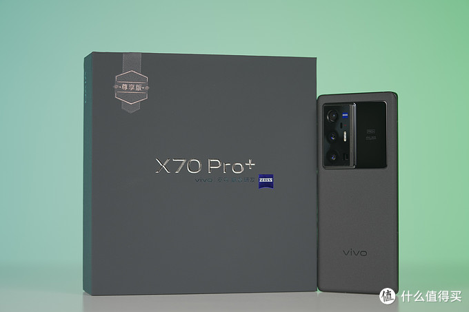 KOL都说是影像旗舰的VIVO X70Pro+ 开箱VS iQOO 8Pro大量样张