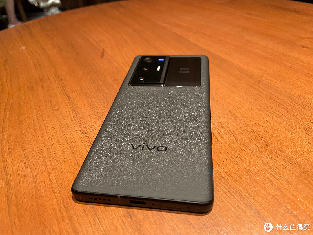 KOL都说是影像旗舰的VIVO X70Pro+ 开箱VS iQOO 8Pro大量样张