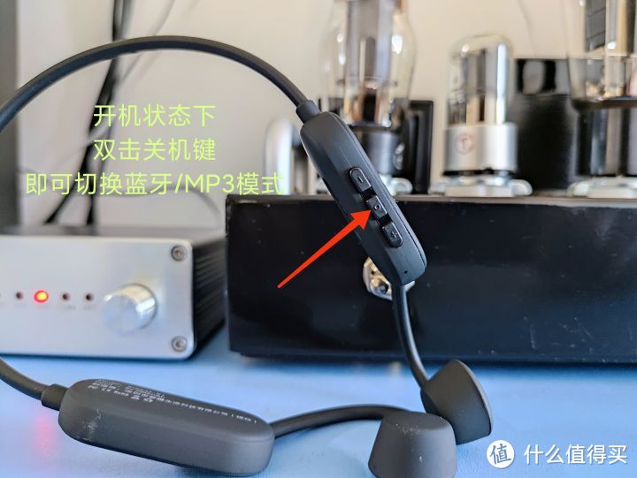 西圣 X1自带8G内存 IPX8极防水既是骨传导耳机也是MP3播放器