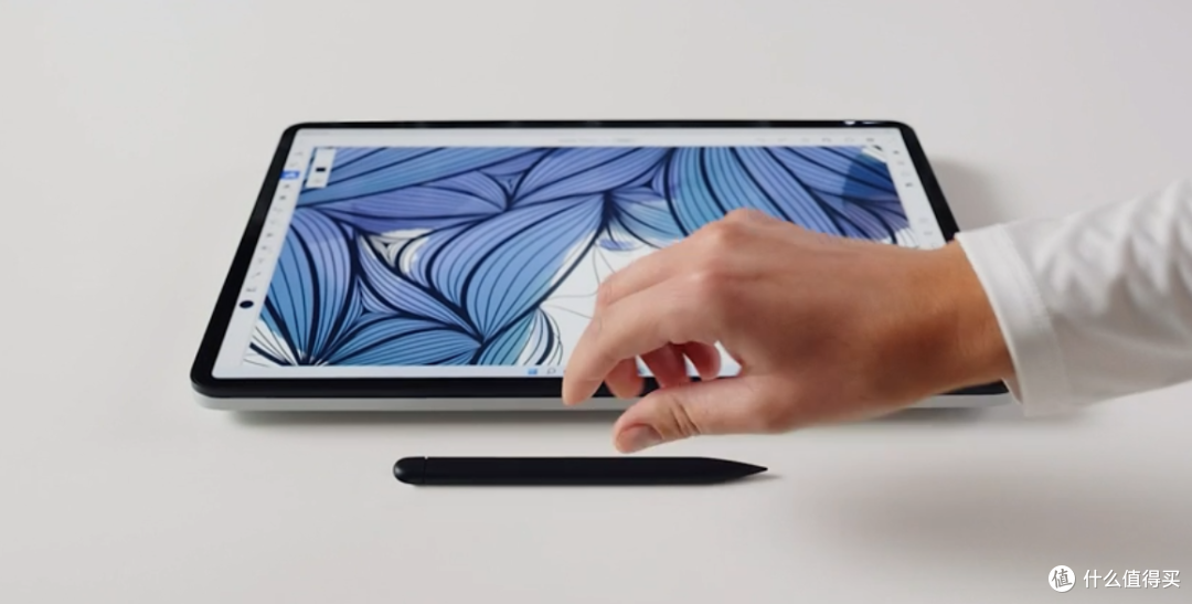 微软发布高端工作站 Surface Laptop Studio,配独显,独特变形、配高刷屏