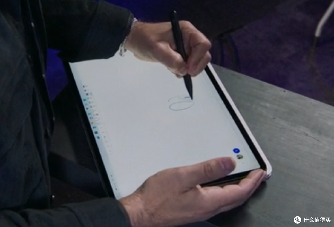 微软发布高端工作站 Surface Laptop Studio,配独显,独特变形、配高刷屏