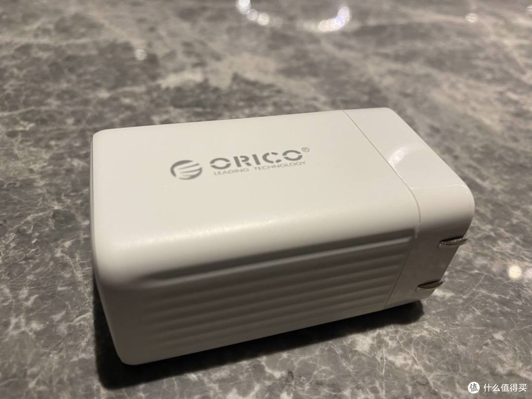 ORICO 65W 氮化镓2C1A3口充电器,想你所想,物有所值