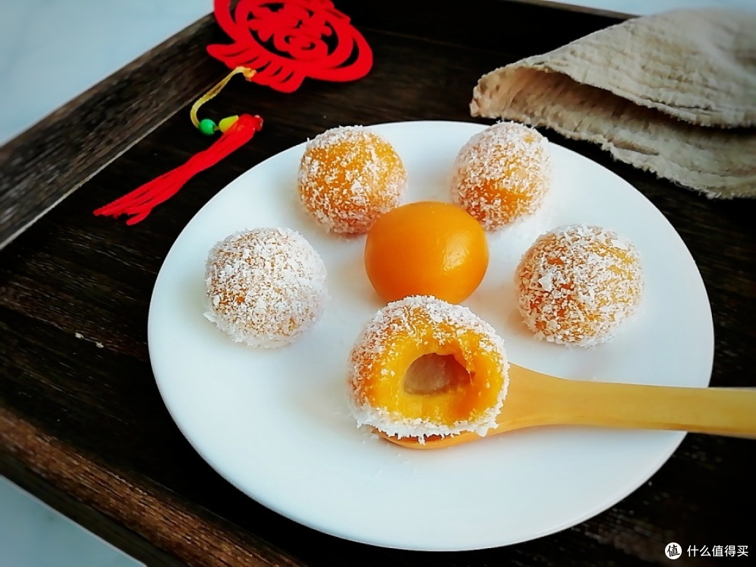 孩子不爱吃南瓜，我做成点心，出锅抢着吃，营养不上火做法还简单