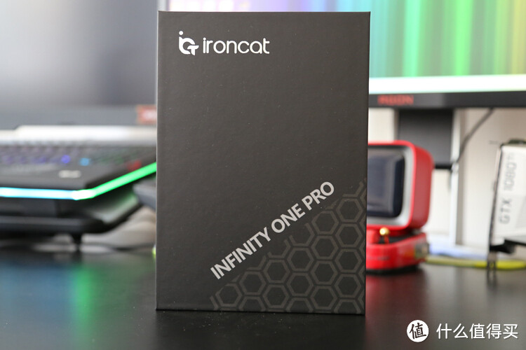 新国货：因科特Infinity ONEPRO无线双模游戏鼠标 ironcat onepro