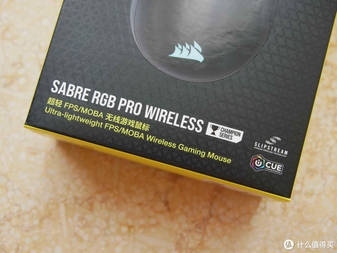 让圣剑更无线——海盗船 SABRE RGB PRO 无线三模鼠标分享