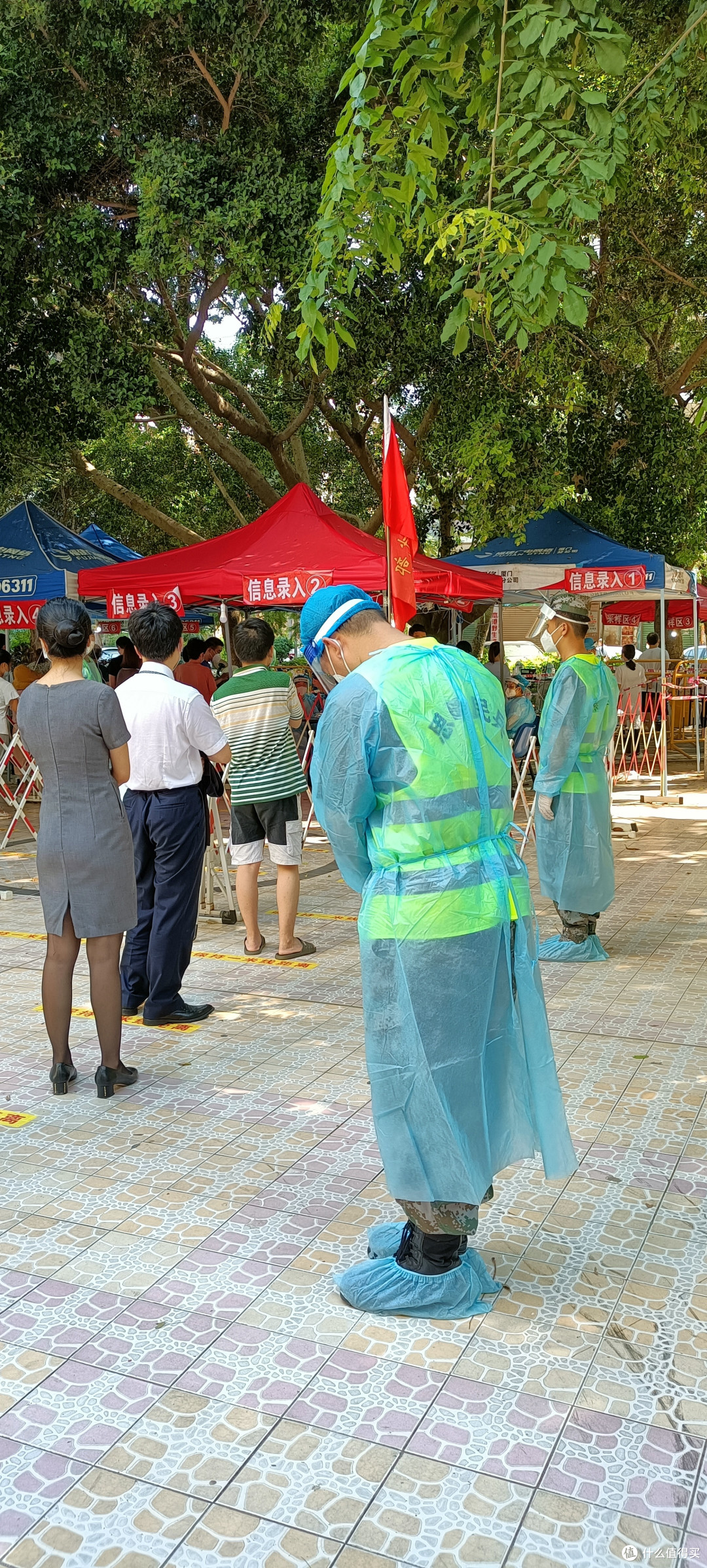 让大家都用得起 WiFi6 路由器，299元的锐捷星耀 X32 深入体验