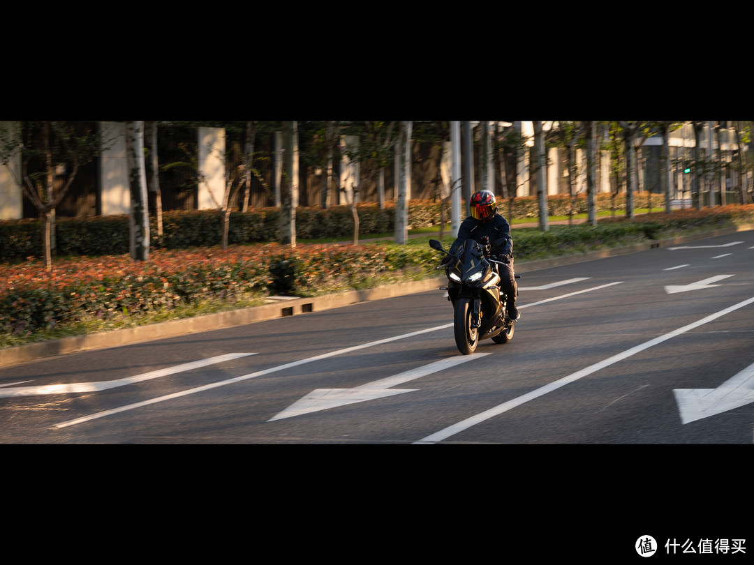 中年骑手的第一辆跨骑 CBR650R