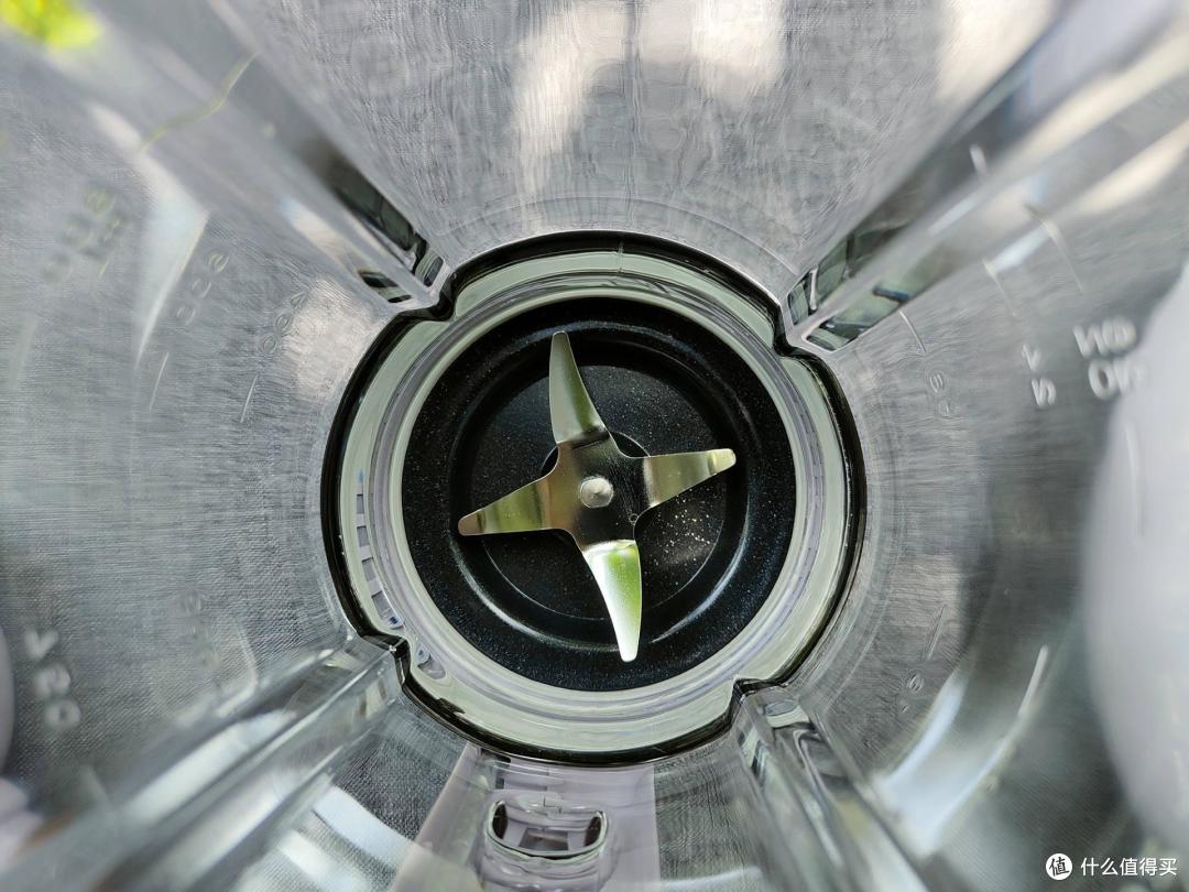 大容量、高颜值,冷热双破壁,七彩叮当破壁机,一机多用有魅力!
