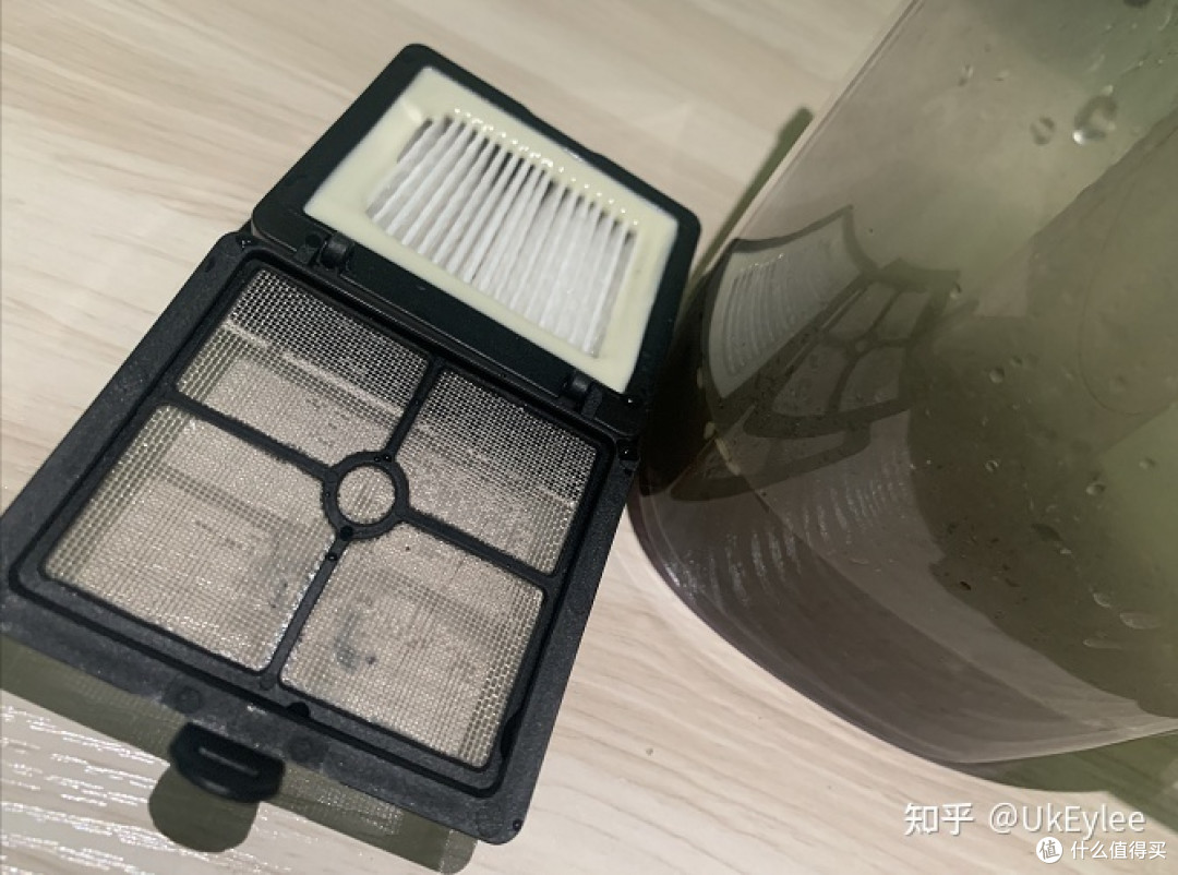 蓝宝洗地机开箱测评——边角清洁、UV除菌、自清洁等实用技能点分析
