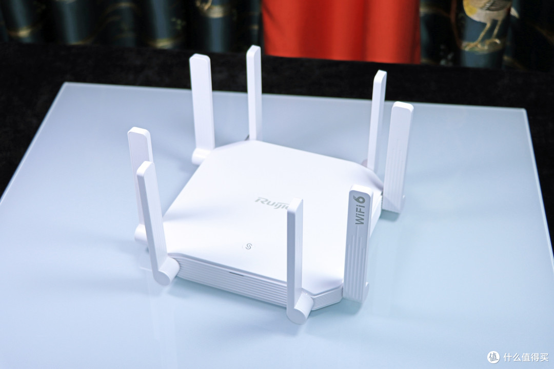 让大家都用得起 WiFi6 路由器，299元的锐捷星耀 X32 深入体验
