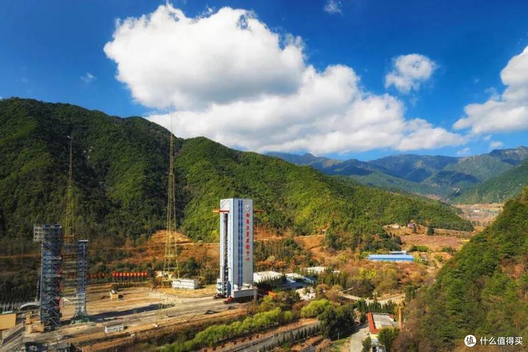 前段时间在海南岛,一口气上了7个热搜
