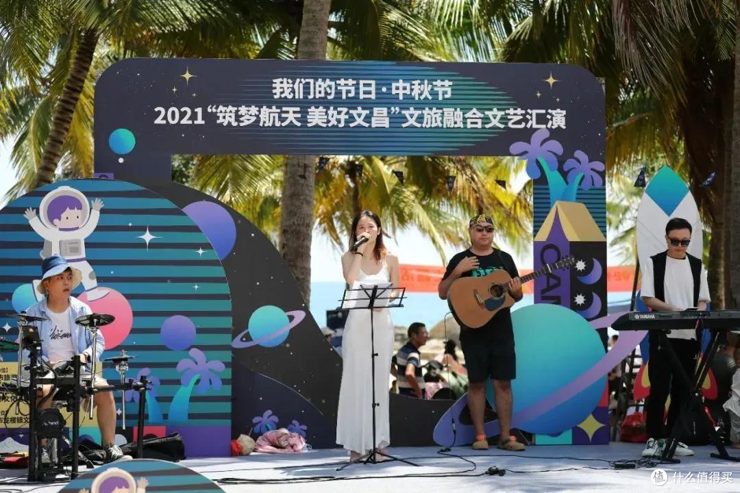 前段时间在海南岛,一口气上了7个热搜