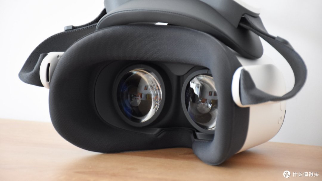 Pico Neo 3 VR一体机:沉浸式体验,自由式操控