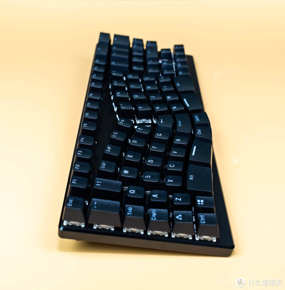 一款护腕的人体工学机械键盘X-BOWS LITE机械键盘轻体验