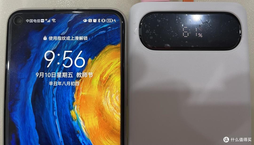 Lightning充电不带线——倍思20W带线移动电源 使用体验