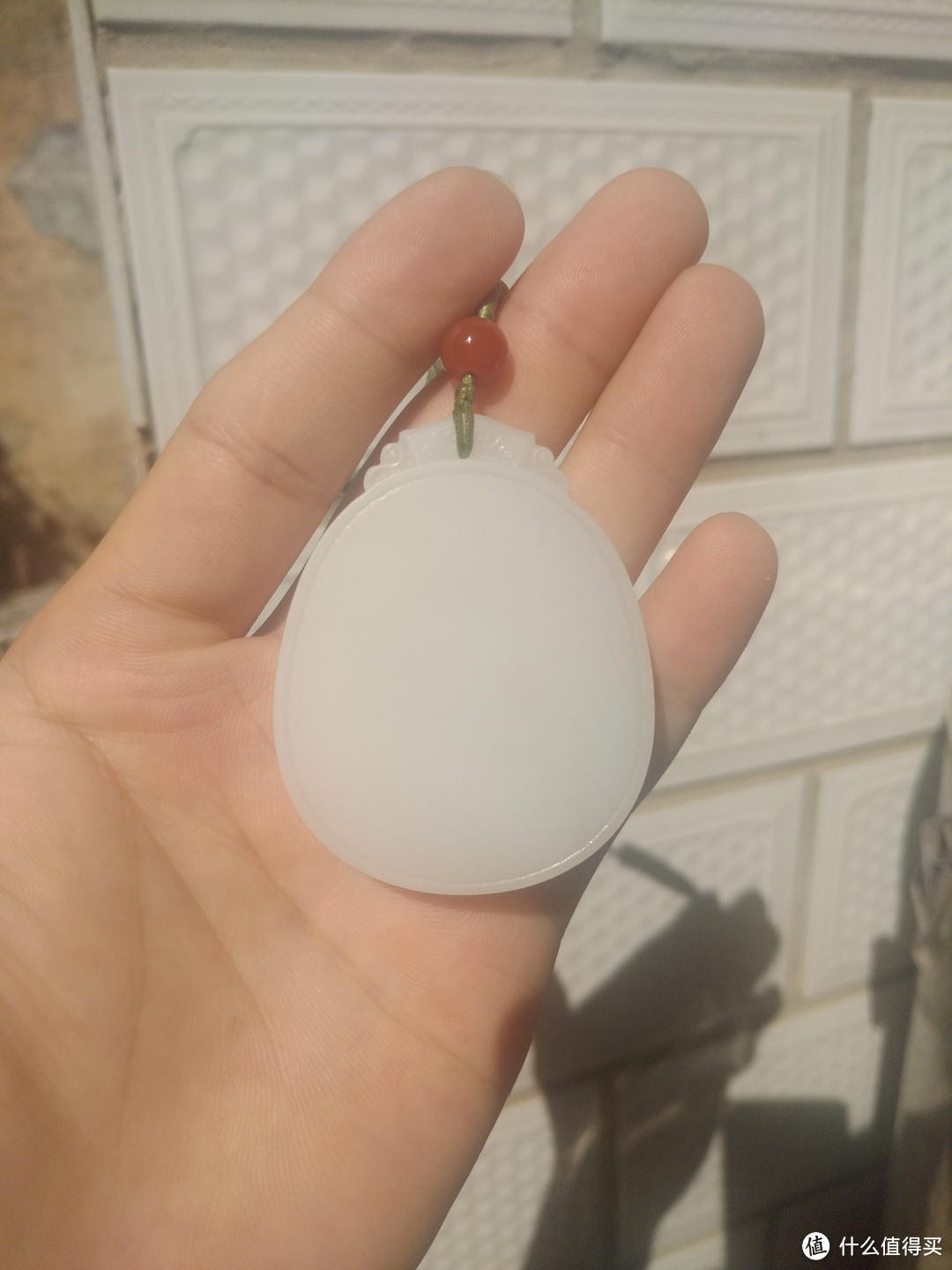 实物照片室外阳光下,拍照技术差,手机太渣玉石类不好拍