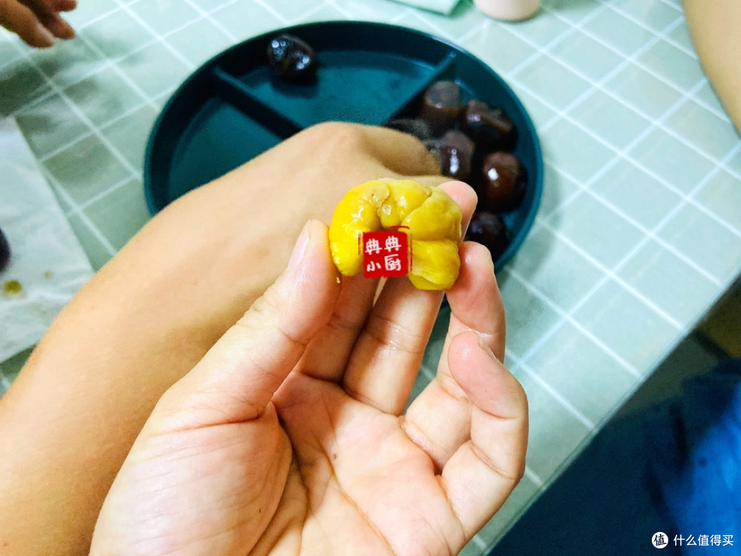 不用烤箱,教你在家做糖炒板栗,香甜软糯,不比外面卖得差