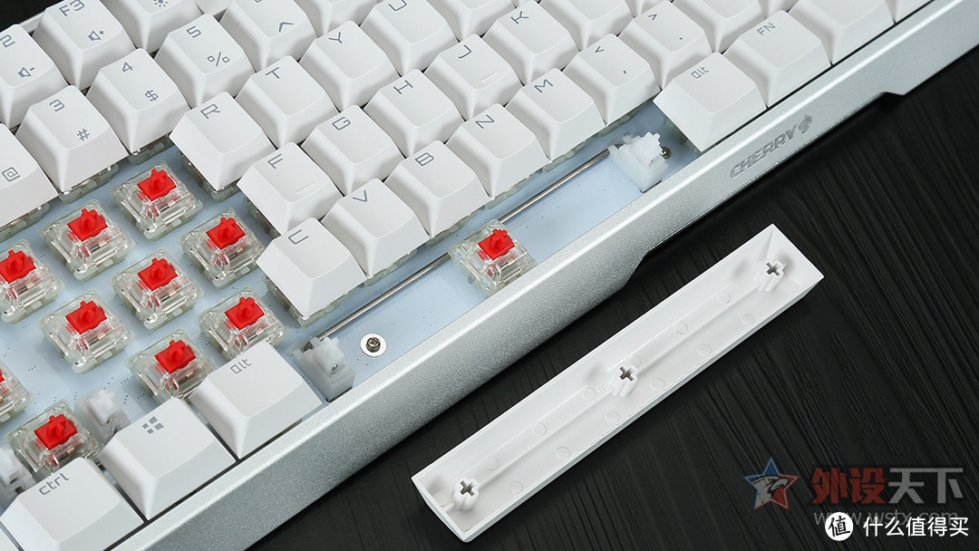 CHERRY MX 3.0S三模无线游戏机械键盘评测：好饭不怕晚