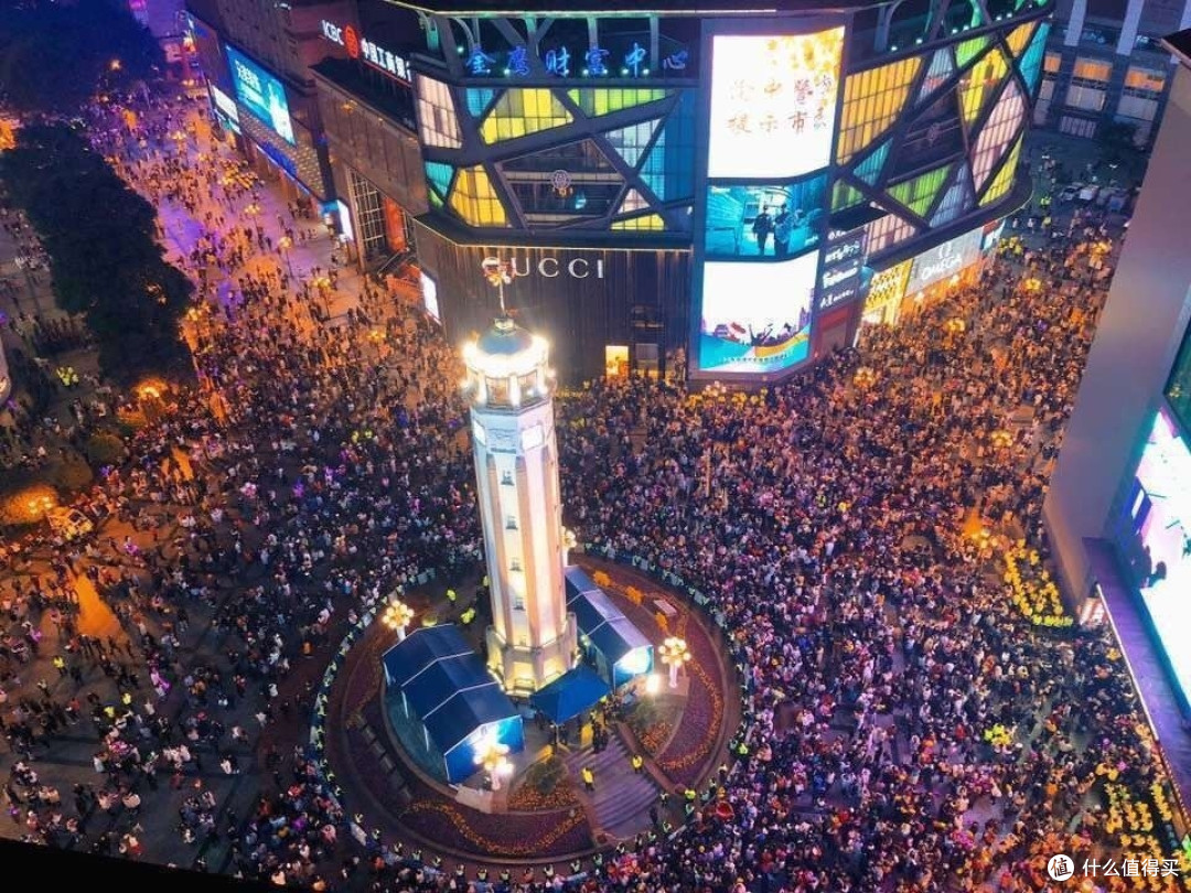 解放碑跨年现场