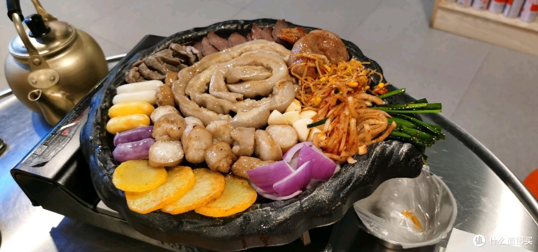 横店丨想吃韩式烤牛肠就来98烤牛肠村,什锦烤牛肠绝绝子!